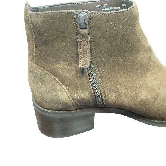 New Cole Haan Holis Brown Suede Bootie Gold Buckle Side Zip W29147 Women's 6B - Picture 7 of 13